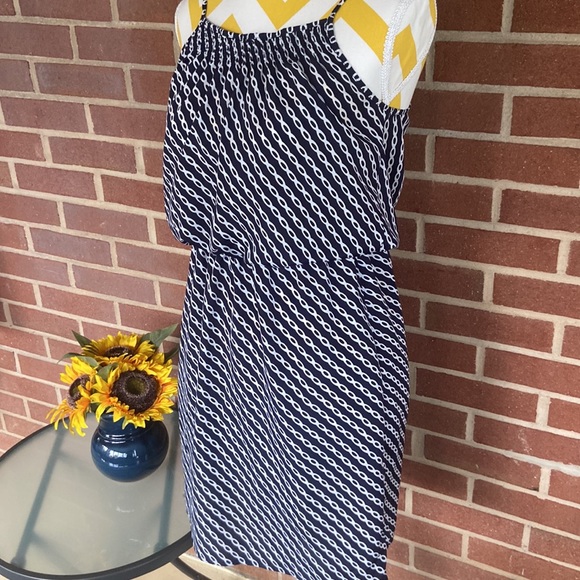 Gap Sundress - Picture 2 of 11